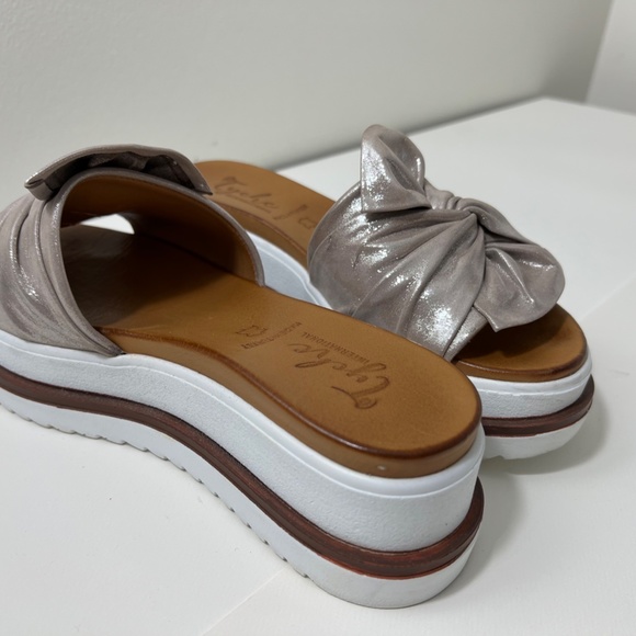 Platform Open Toe Slides - Picture 7 of 10